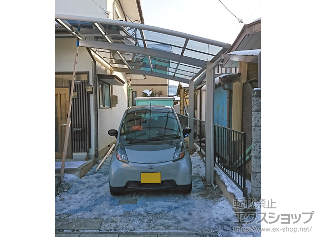 長野県千曲市ののカーポート レイナポートグラン　積雪〜20cm対応 施工例