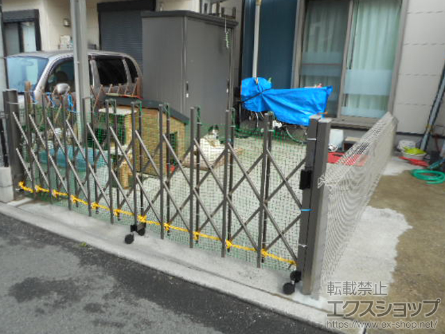 大阪府貝塚市ののカーゲート トリップゲート RA型 ノンレール 片開き 33S 施工例