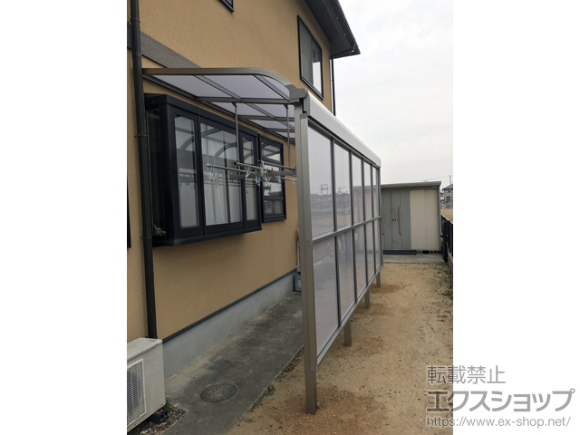 香川県高松市ののテラス屋根 スピーネ R型 テラスタイプ 単体 積雪〜20cm対応 施工例