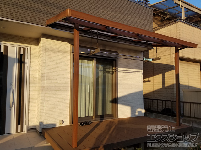 福岡県北九州市ののテラス屋根 シュエット テラスタイプ 単体 積雪〜20cm対応＋吊り下げ物干しAセット 標準 2本入 施工例