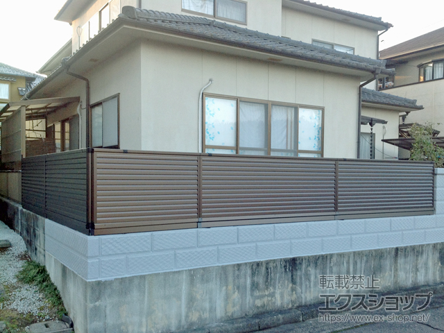 広島県広島市ののフェンス・柵 ミエーネフェンス 目隠しルーバータイプ 自由柱タイプ 施工例