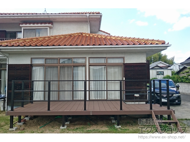 岡山県倉敷市ののウッドデッキ リウッドデッキ 200＋リウッドステップ5型 Sタイプ（2段）×2台＋ルシアスデッキフェンスB03型 高さT100仕様 施工例