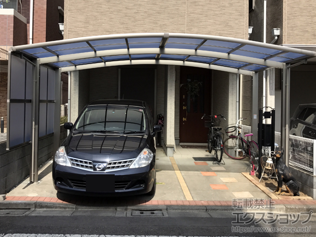 東京都葛飾区ののカーポート ネスカR (ラウンドスタイル) ワイド 積雪〜20cm対応 施工例