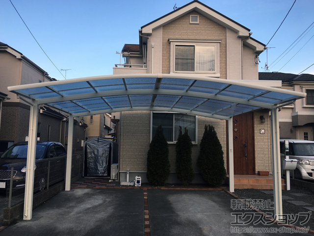 静岡県藤枝市ののカーポート ネスカR (ラウンドスタイル) ワイド 積雪〜20cm対応 施工例