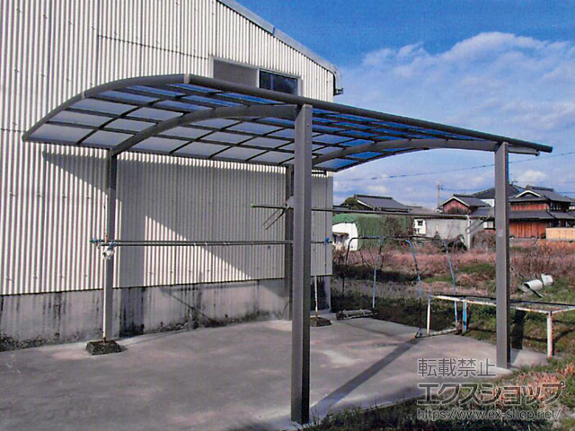 兵庫県加古郡稲美町ののカーポート フーゴR (ラウンドスタイル) ワイド 積雪〜20cm対応 施工例