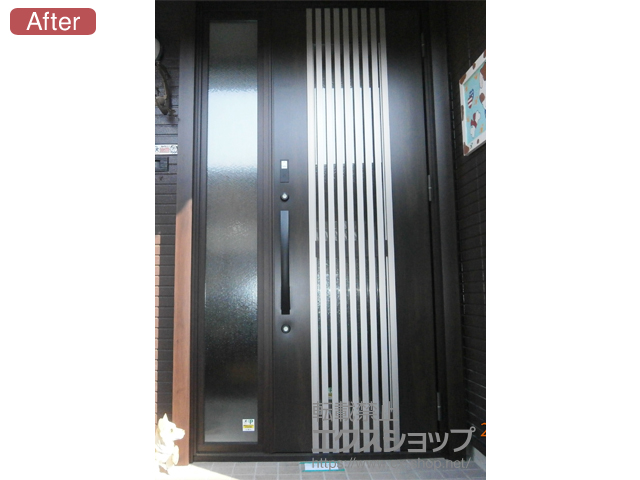 石川県能美市のLIXIL リクシル（トステム）の玄関ドア リシェントII 断熱K4仕様 片袖仕様(ランマ無)R F17型※タッチキー(リモコンタイプ)仕様 施工例