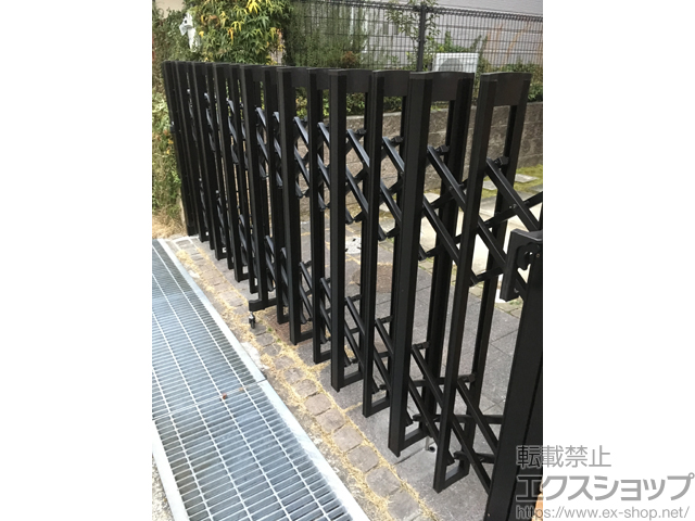 兵庫県神戸市ののカーゲート アルシャインII HW型Aタイプ ノンレール 片開き 320S 施工例