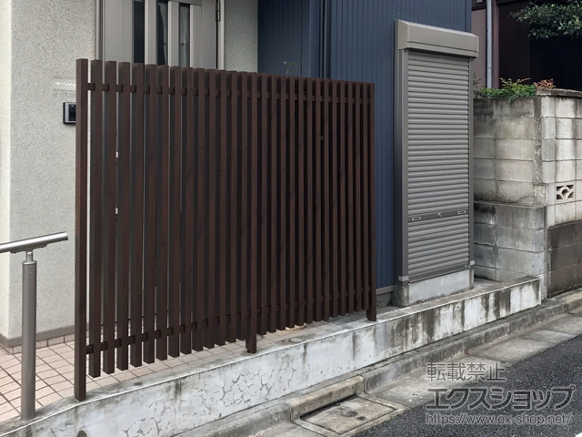 東京都大田区ののフェンス・柵 エルファード両面 M1型 高尺タイプ 間仕切り支柱タイプ 施工例