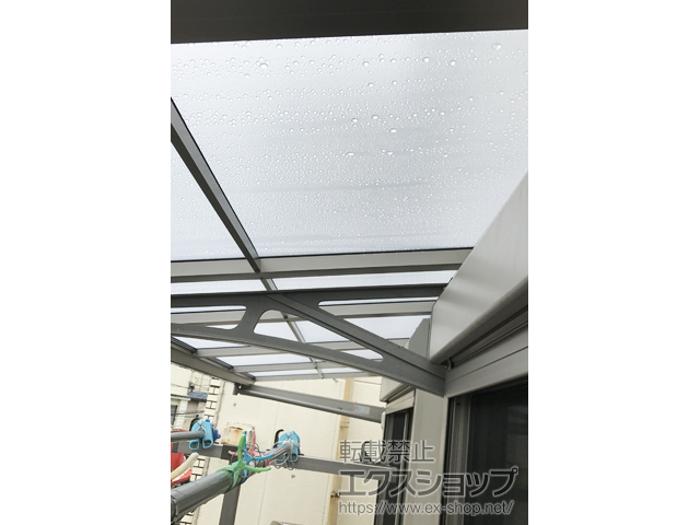 神奈川県相模原市ののバルコニー・ベランダ屋根 スピーネ F型 ルーフタイプ 連棟 積雪〜20cm対応 施工例