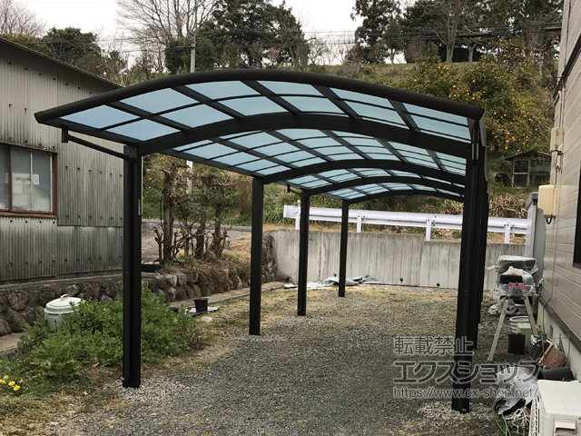 三重県鈴鹿市ののカーポート レイナワンポートグラン 縦連棟　積雪〜20cm対応 施工例