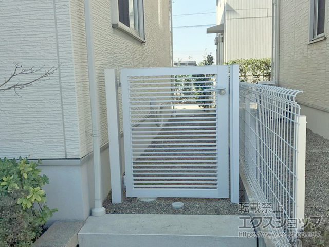 千葉県柏市のの門扉 プレスタ門扉 1型 細横桟 片開き 柱使用 施工例