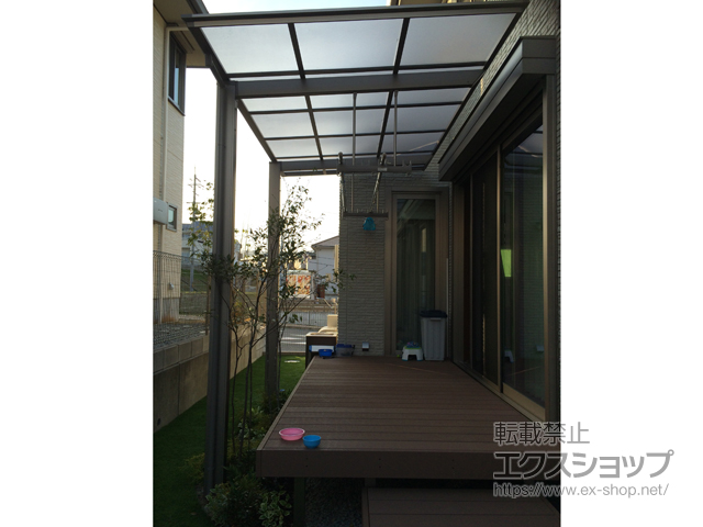 奈良県北葛城郡王寺町ののテラス屋根 フーゴF 独立テラスタイプ 単体 積雪〜20cm対応 施工例