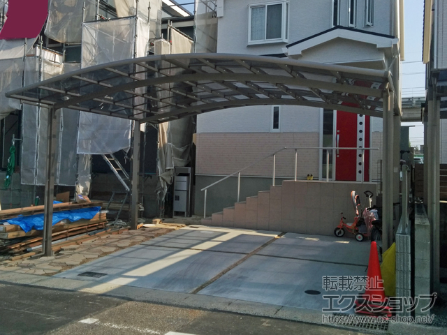 愛知県長久手市ののカーポート ネスカR (ラウンドスタイル) ワイド 積雪〜20cm対応 施工例
