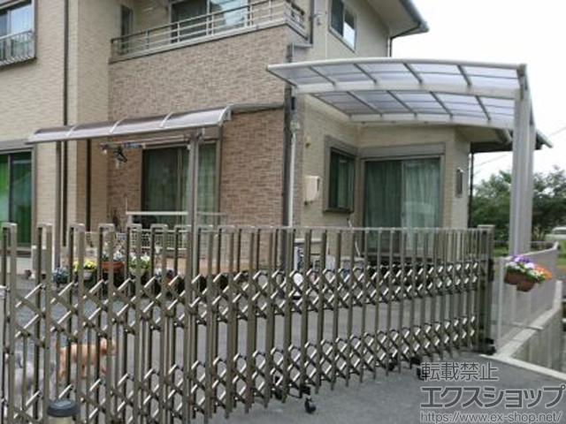 岡山県津山市ののカーゲート トリップゲート ペットガード型 ノンレール 片開き 54S 施工例