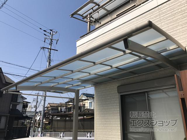 大阪府寝屋川市ののカーポート レイナポートREグラン 前下がり 積雪〜20cm対応 施工例