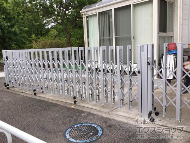 東京都八王子市ののカーゲート アルシャインII H型 Aタイプ ノンレール片開き 150S 施工例