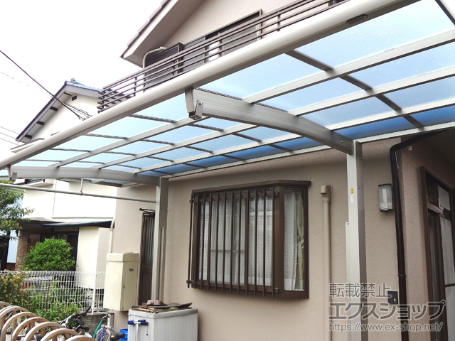 神奈川県藤沢市ののカーポート レイナポートREグラン 前下がり 積雪〜20cm対応 施工例