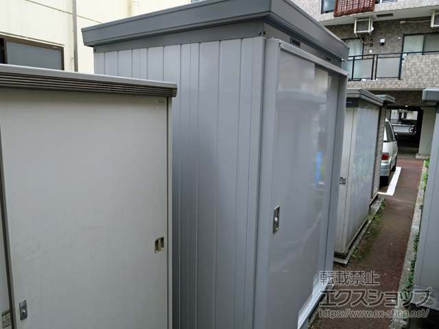 東京都荒川区のの物置・屋外倉庫 断熱物置 ネクスタプラス 扉タイプ 一般型 1790×1370×2375 NXP-25HT-MG 施工例