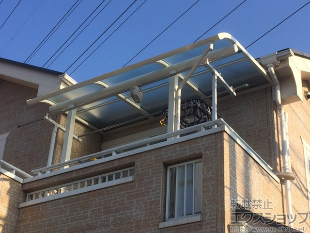 東京都日野市ののバルコニー・ベランダ屋根 ヴェクターテラス R型 屋根タイプ 単体 積雪〜20cm対応 施工例