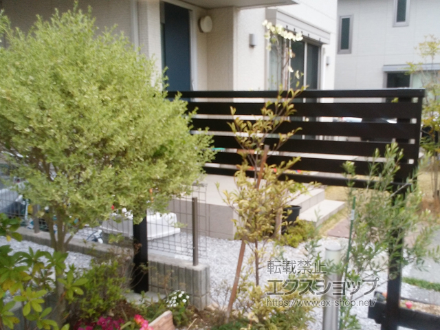 東京都八王子市ののフェンス・柵 モクアルフェンス 横板タイプ 2段支柱 施工例