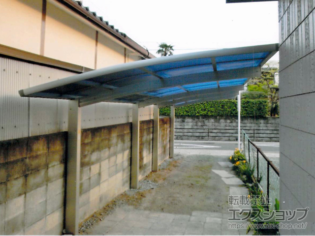 佐賀県佐賀市ののカーポート レイナポートグラン 縦連棟　積雪〜20cm対応 施工例