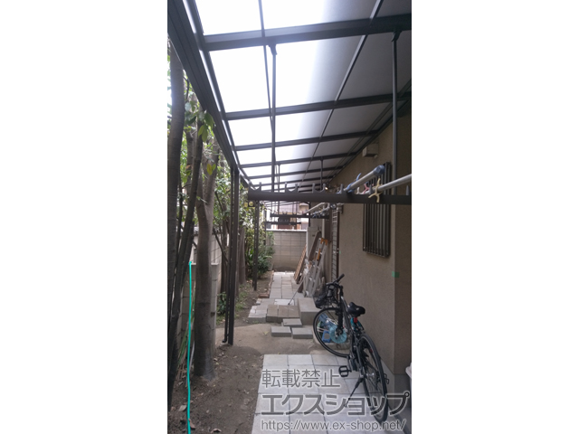 大阪府大阪市ののテラス屋根 スピーネ F型 テラスタイプ 連棟 積雪〜20cm対応 施工例