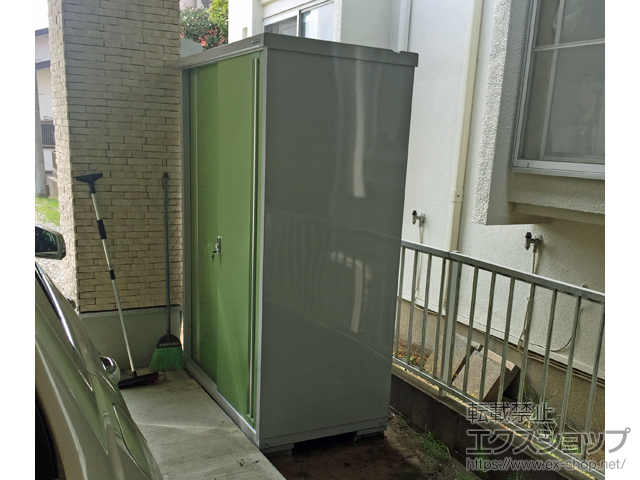 神奈川県藤沢市のの物置・屋外倉庫 シンプリー 一般型 1320×755×1903 MJX-137E-P-LG 施工例