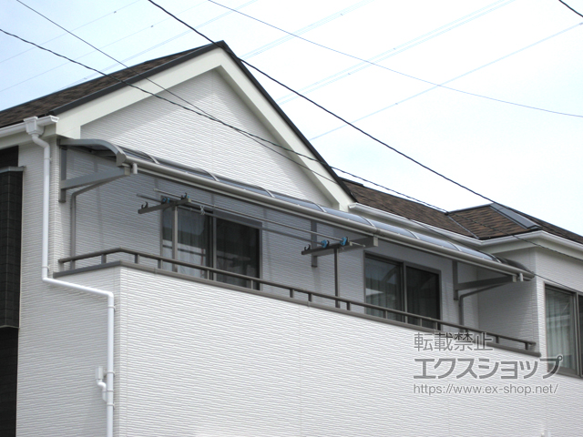 東京都町田市ののバルコニー・ベランダ屋根 ヴェクターテラス R型 ルーフタイプ 連棟 積雪〜20cm対応 施工例