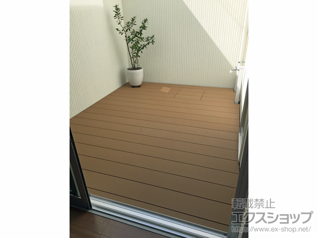 奈良県生駒市ののウッドデッキ リウッドデッキ 200 施工例