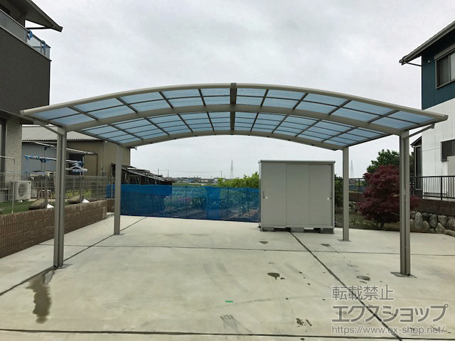 三重県桑名市ののカーポート ネスカR (ラウンドスタイル) ワイド 積雪〜20cm対応 施工例