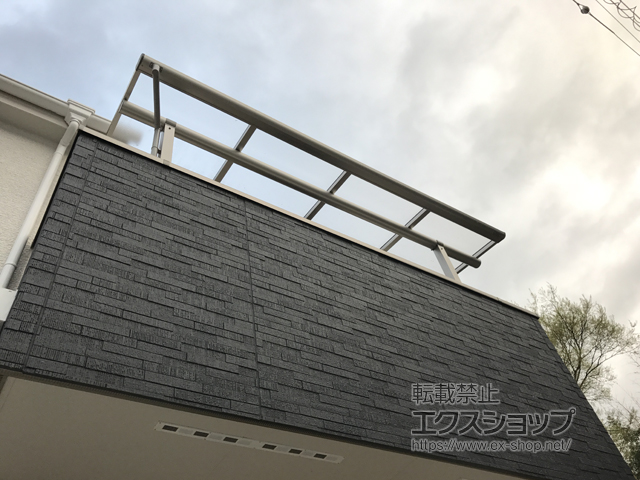 広島県安芸郡海田町ののバルコニー・ベランダ屋根 ヴェクターテラス F型 屋根タイプ 単体 積雪〜20cm対応 施工例