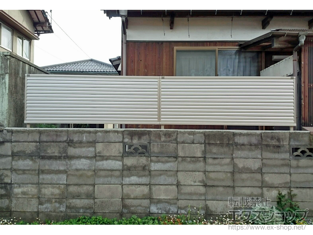 鳥取県米子市ののフェンス・柵 ミエーネフェンス 目隠しルーバータイプ 自由柱施工 施工例
