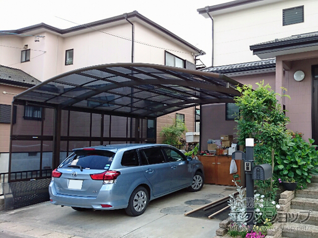 三重県三重郡菰野町ののカーポート レイナツインポートグラン　積雪〜20cm対応 施工例