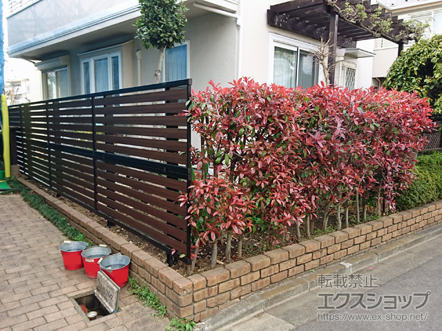 東京都府中市ののフェンス・柵 モクアルフェンス 横板タイプ 2段支柱 施工例