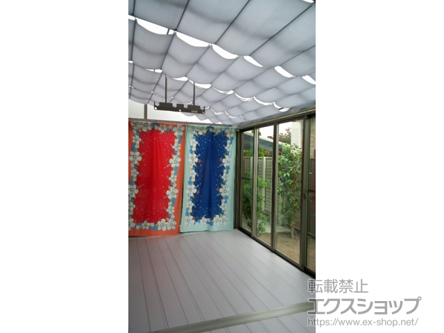 神奈川県横浜市ののテラス囲い・サンルーム サニージュ F型 床納まり ランマ無 連棟 積雪〜20cm対応 ※躯体出幅違い納まり 施工例