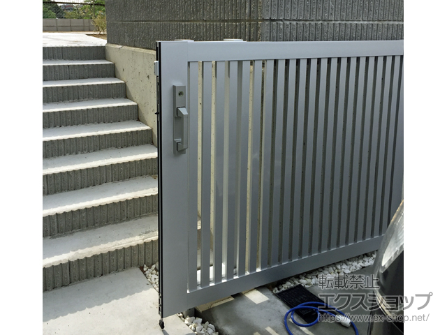 奈良県香芝市のの門扉 アーキスライドD型 単色 片引き 施工例