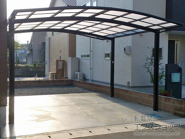 兵庫県相生市ののカーポート ネスカR (ラウンドスタイル) ワイド 積雪〜20cm対応 施工例