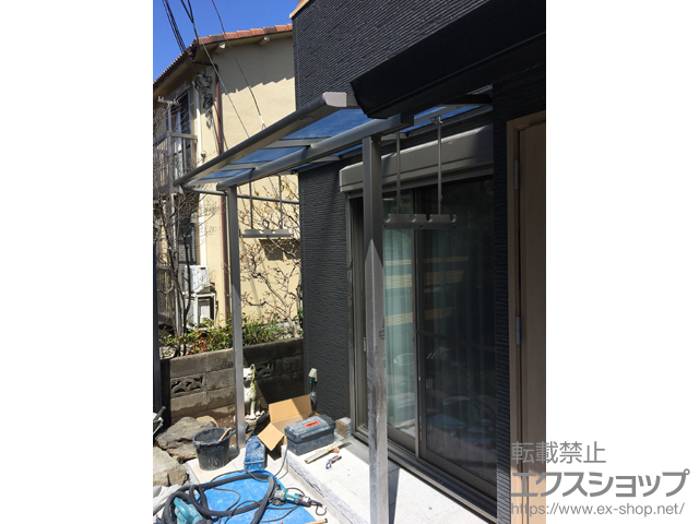東京都日野市ののテラス屋根 スピーネ F型 テラスタイプ 単体 積雪〜20cm対応 施工例