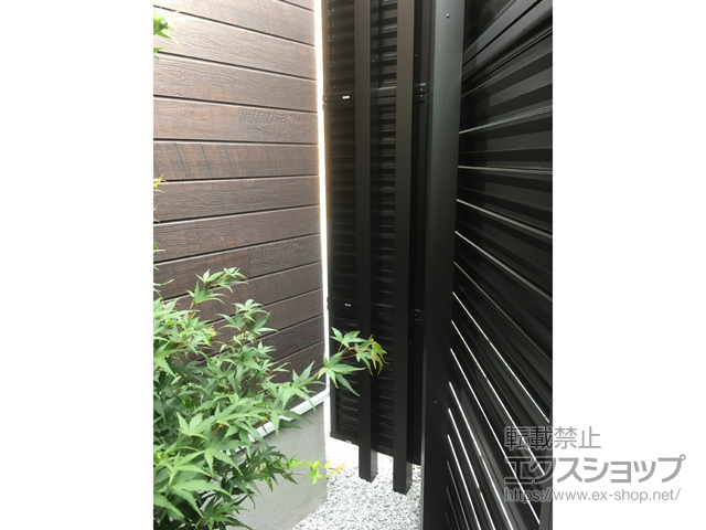 東京都あきる野市のの ミエーネフェンス 目隠しルーバータイプ 　※柱別途 施工例