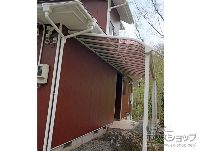 宮城県刈田郡蔵王町ののテラス屋根 ヴェクターテラス R型 1500 テラスタイプ 連棟 積雪〜50cm対応 施工例