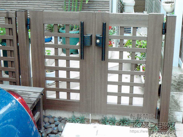 東京都府中市のの門扉 スタンダード門扉 1型 両開き 門柱使用 施工例