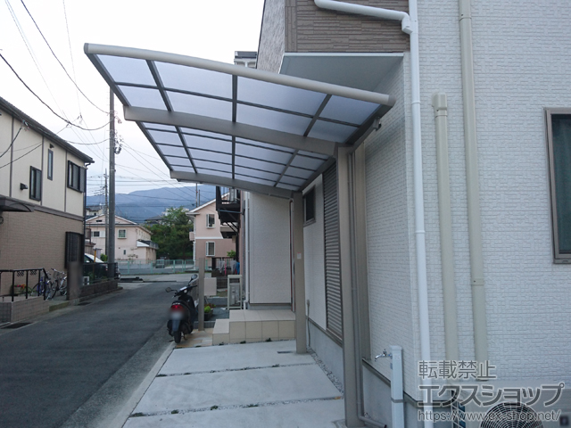 神奈川県南足柄市ののカーポート ネスカR (ラウンドスタイル) 積雪〜20cm対応 施工例