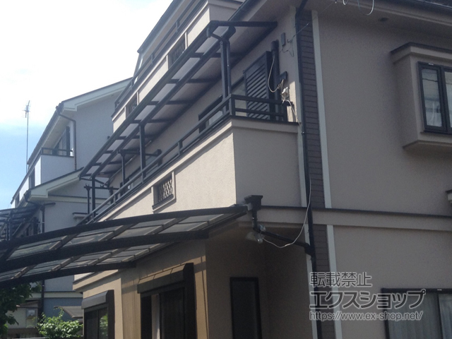 東京都西東京市ののバルコニー・ベランダ屋根 プレシオステラス F型 屋根タイプ 連棟 積雪〜20cm対応 施工例