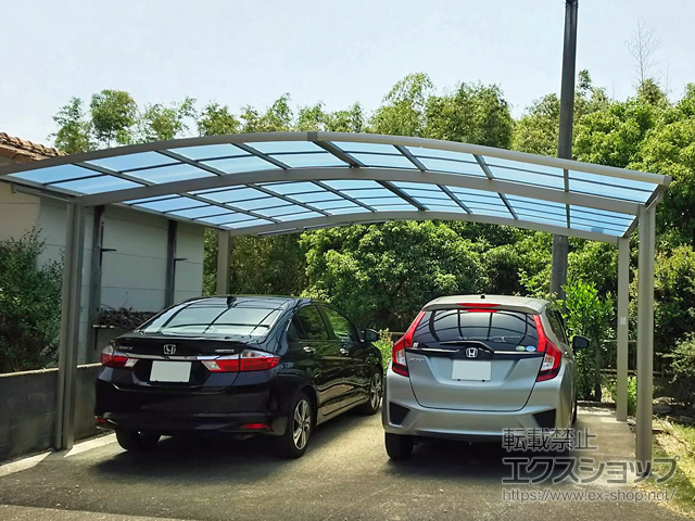 長崎県諫早市ののカーポート ネスカR (ラウンドスタイル) ワイド 積雪〜20cm対応 施工例