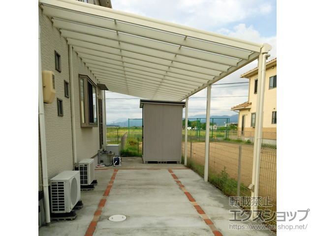 滋賀県愛知郡愛荘町ののテラス屋根 ヴェクターテラス F型 ビッグサイズ 三連棟 積雪〜20cm対応※張り出し納まり 施工例