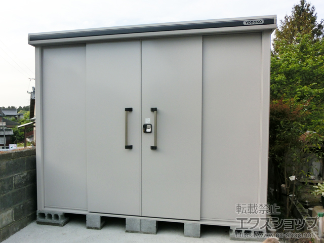 鳥取県西伯郡伯耆町のの物置・屋外倉庫 エルモ 積雪型 2920×2920×2356 LMDS-2929H-CB 施工例