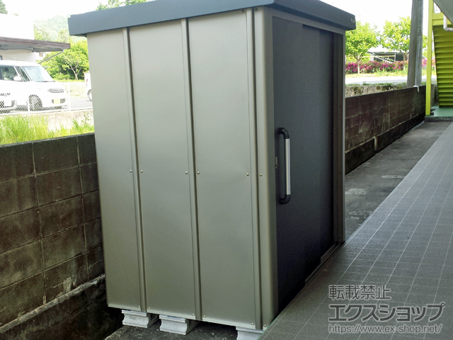 岡山県真庭市のの物置・屋外倉庫 エスケーエイト SK8-70 一般型 1800×1200×1940 SK8-70 施工例