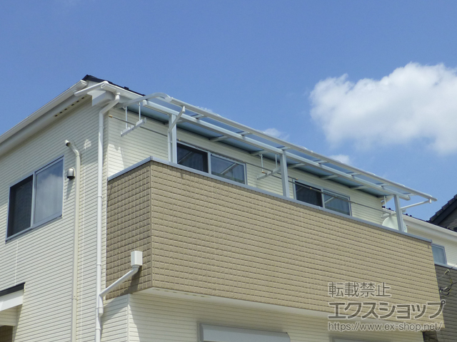 東京都府中市ののバルコニー・ベランダ屋根 スピーネ R型 屋根タイプ 連棟 積雪〜20cm対応 施工例