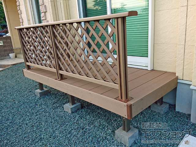 高知県四万十市のLIXIL リクシル（トステム）のウッドデッキ レストステージ 幕板納まり 施工例