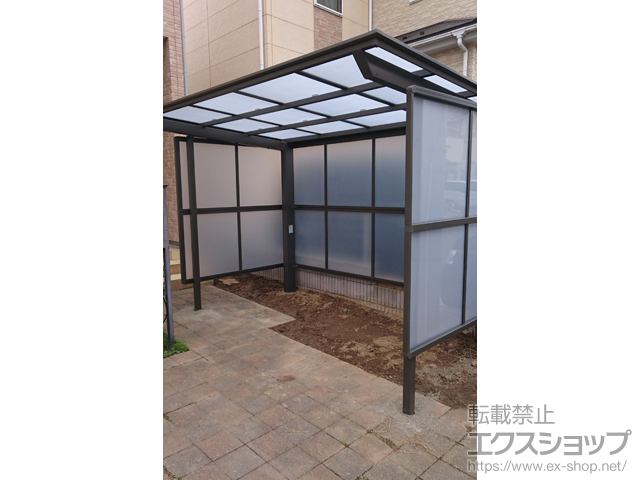 埼玉県吉川市ののサイクルポート・駐輪場 フーゴFパーク (フラットスタイル) パネル3面囲い 積雪〜20cm対応 施工例